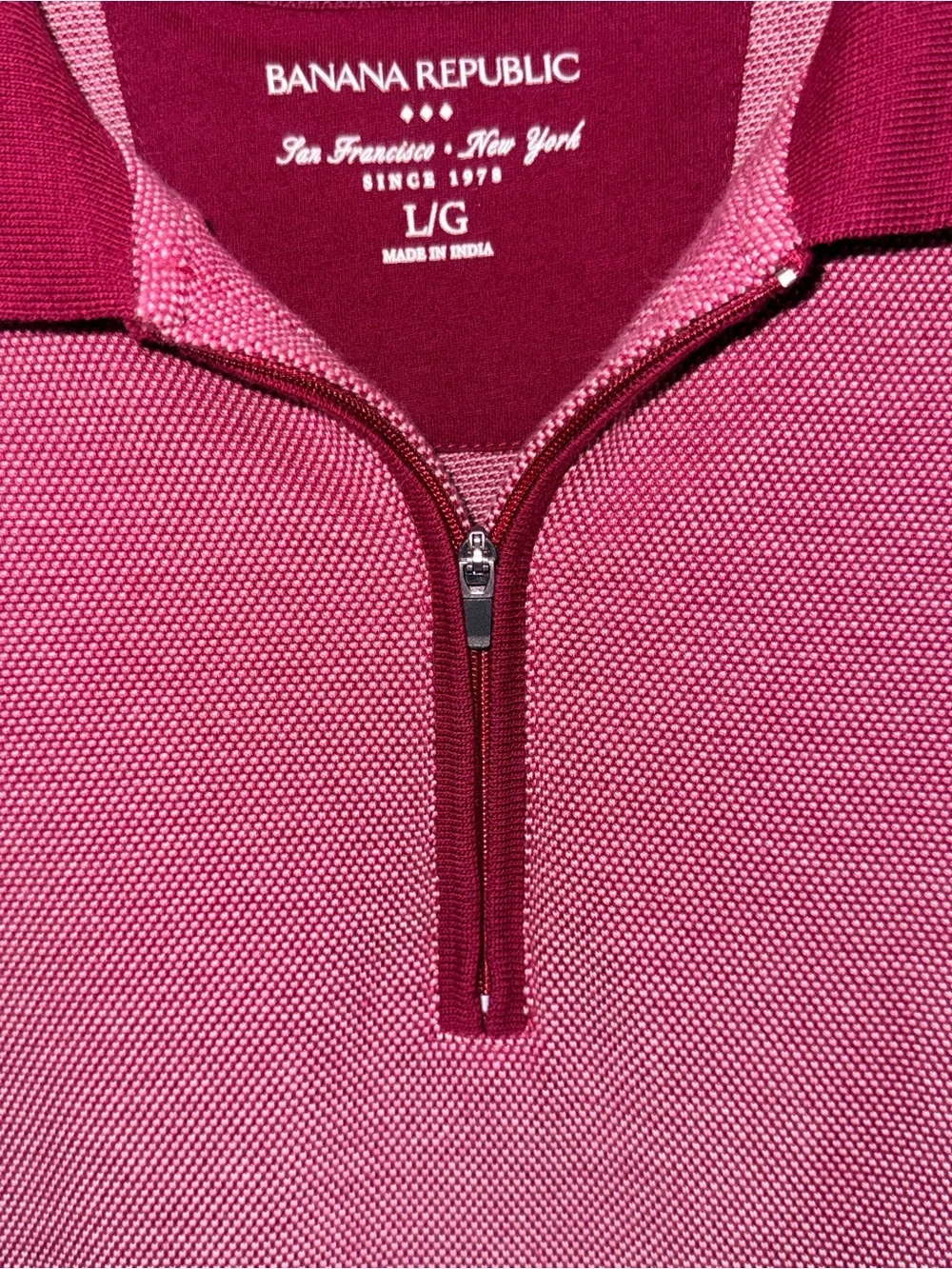 Banana Republic Men’s Burgundy/Red Zip Polo with Dark Burgundy Trim-L-EC